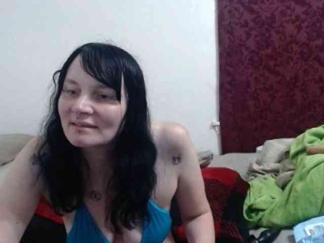 hotmodel1984 webcam