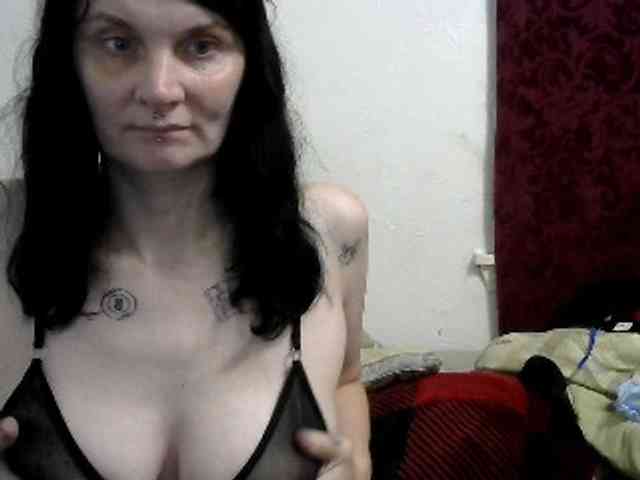 hotmodel1984 webcam