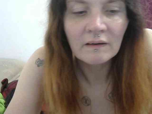 hotmodel1984 webcam