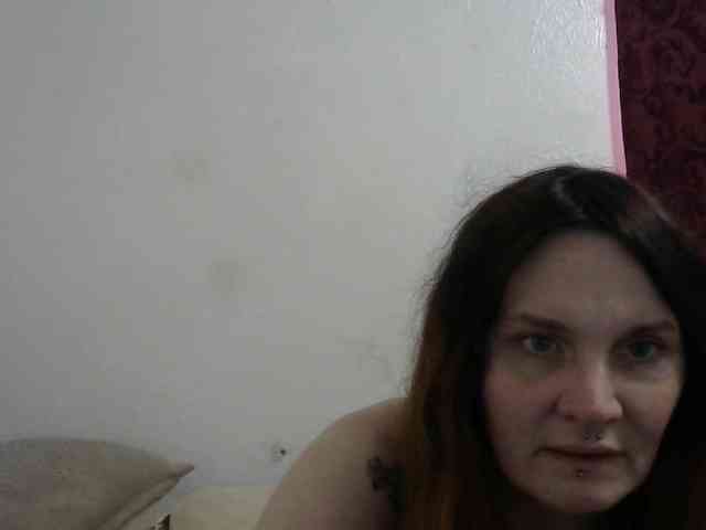 hotmodel1984 webcam