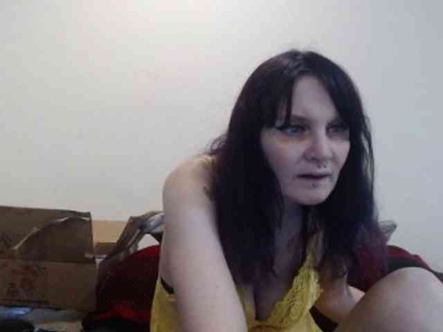 hotmodel1984 Live Webcam on BongaCams