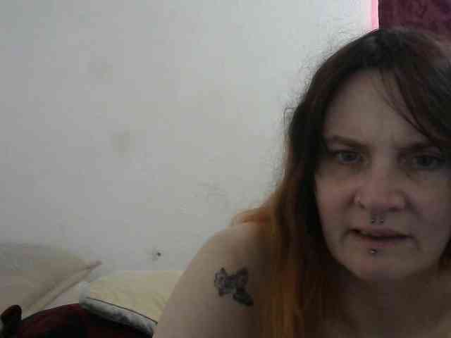 hotmodel1984 webcam