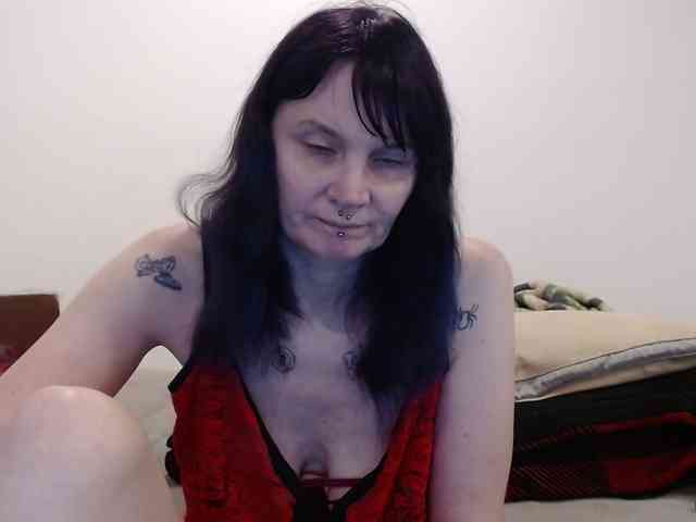 hotmodel1984 webcam
