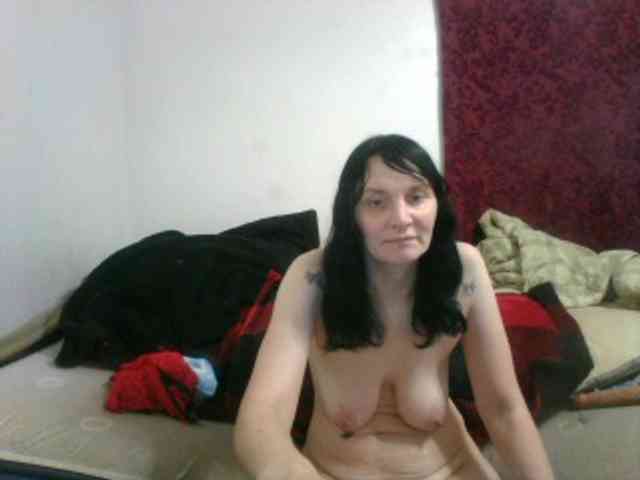 hotmodel1984 webcam