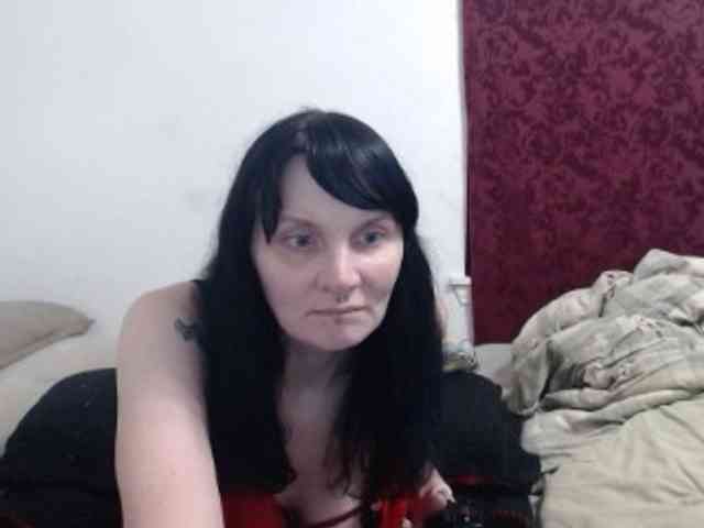 hotmodel1984 webcam
