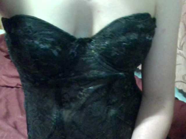 monitasofa's BongaCams show and profile