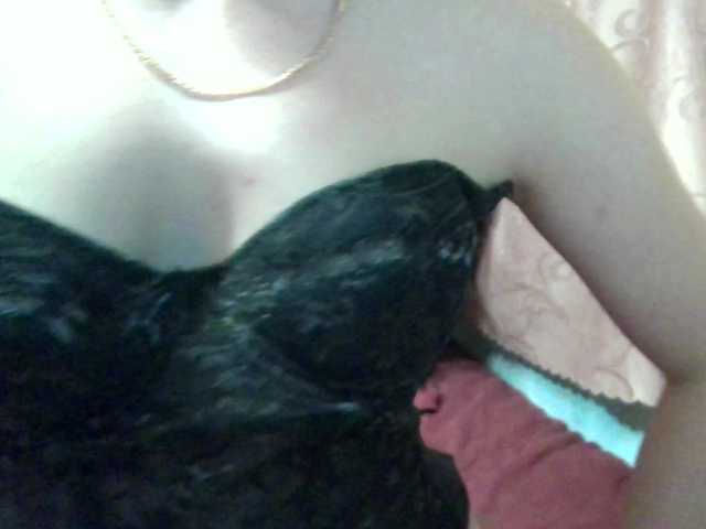 monitasofa's BongaCams show and profile