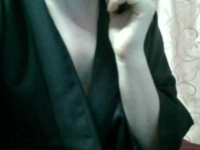 monitasofa's BongaCams show and profile