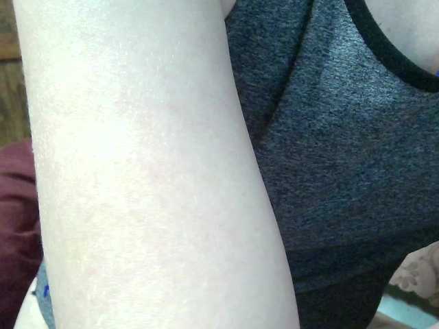 monitasofa's BongaCams show and profile