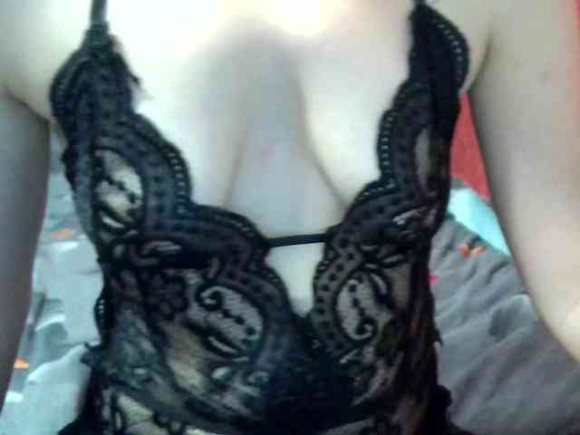 monitasabrina webcam