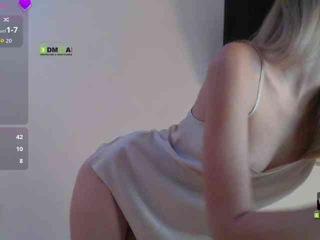 --oliva4ka-- Live Webcam on BongaCams