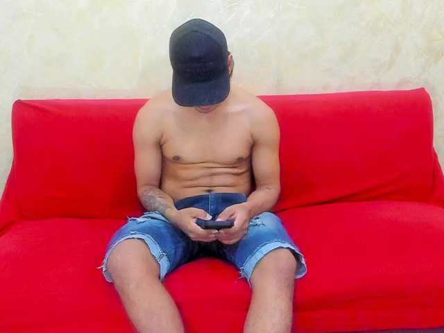 Swinger-Party's BongaCams show and profile