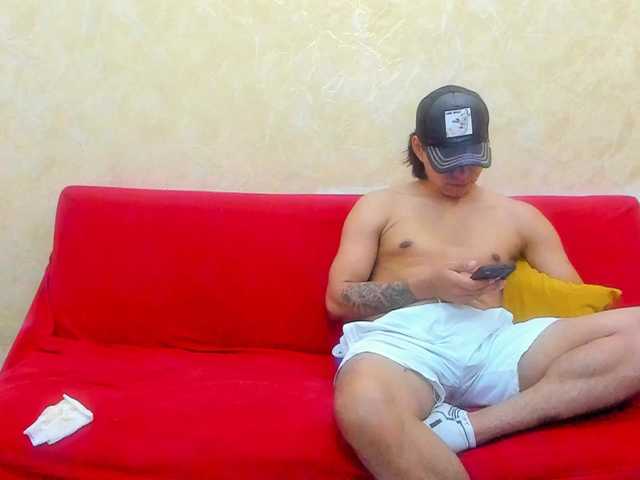 Swinger-Party's BongaCams show and profile