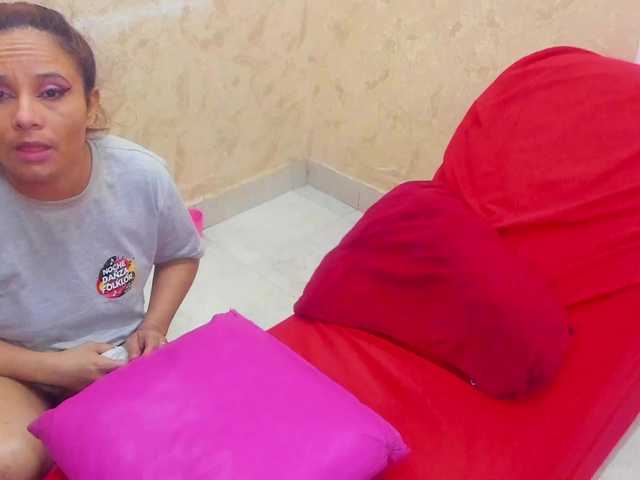 Masturbate to sexy slut Swinger-Party Swinger-Party from BongaCams