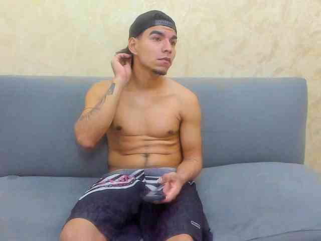 Swinger-Party Live Webcam on BongaCams