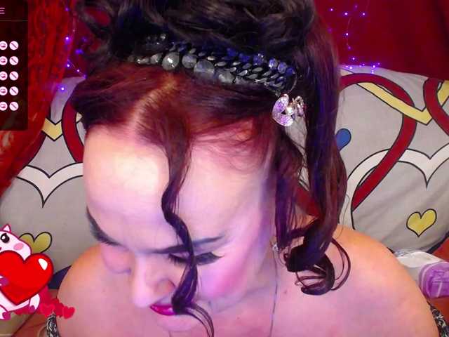 ladyzlata's BongaCams show and profile