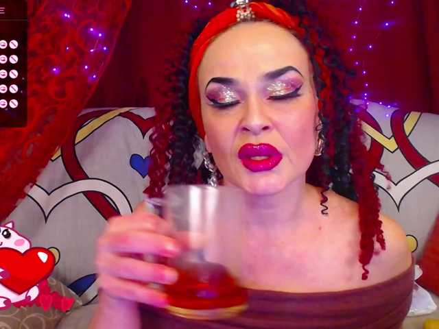 ladyzlata's BongaCams show and profile