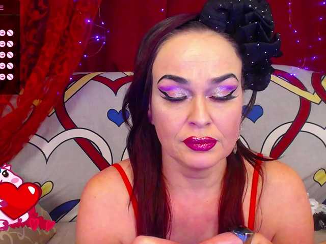 ladyzlata's BongaCams show and profile