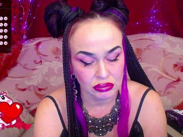 ladyzlata's BongaCams show and profile