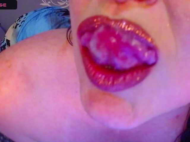 ladyzlata from BongaCams is Freechat