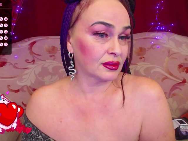 ladyzlata's BongaCams show and profile