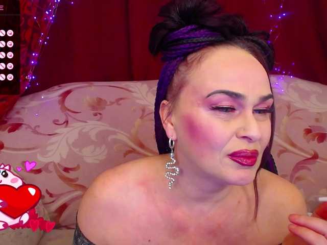 ladyzlata's BongaCams show and profile