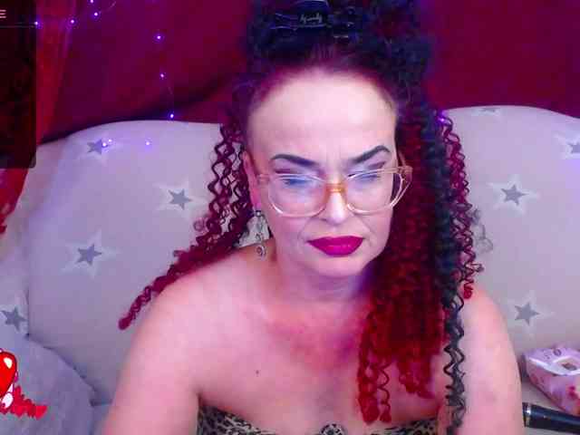 hotzlata webcam