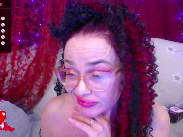 hotzlata webcam