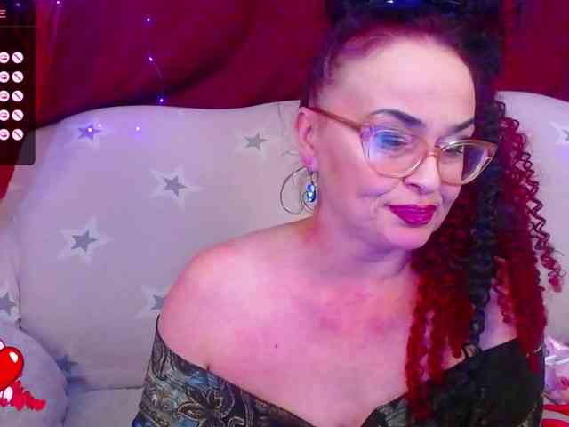 hotzlata webcam