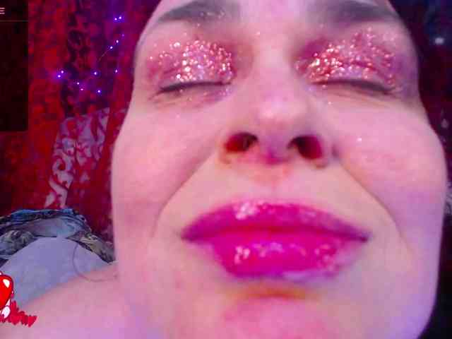 hotzlata webcam