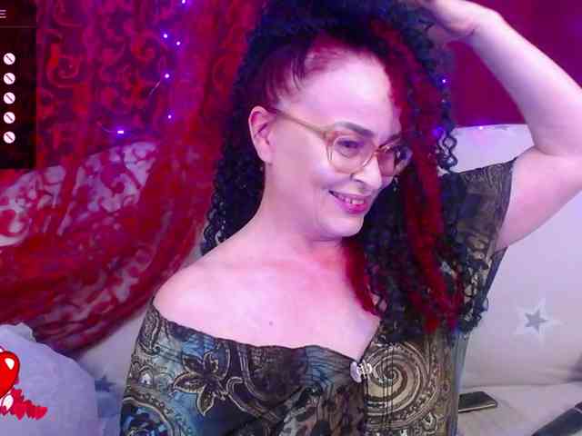 hotzlata webcam