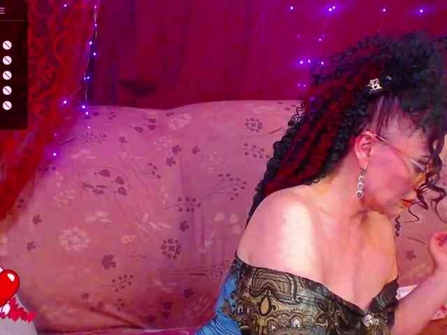 hotzlata webcam