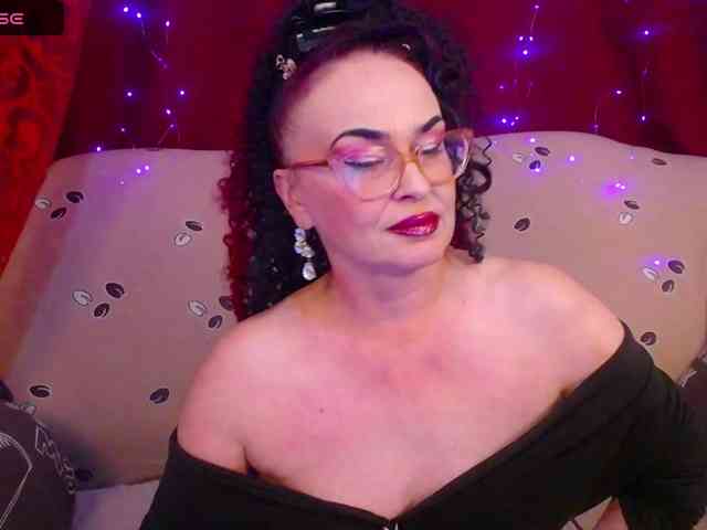 hotzlata webcam