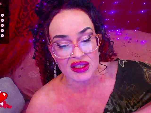 hotzlata webcam