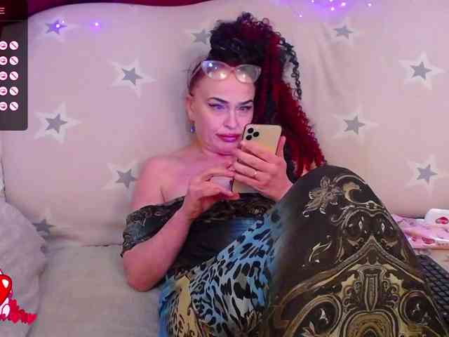 hotzlata webcam