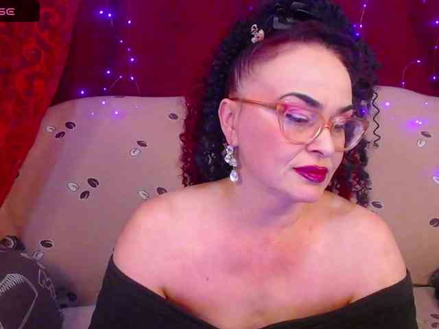 hotzlata webcam