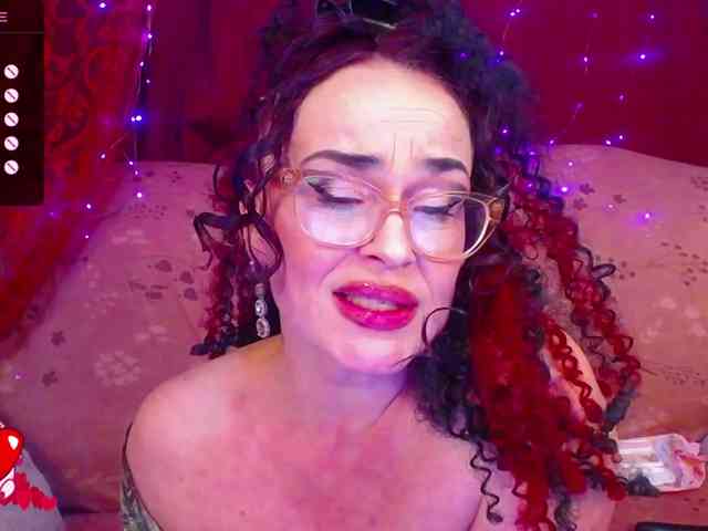 hotzlata webcam