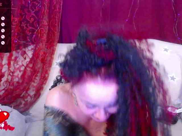 hotzlata webcam