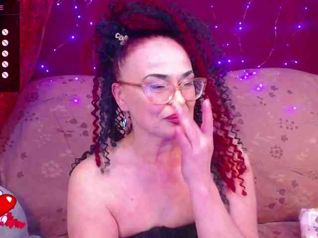 hotzlata webcam