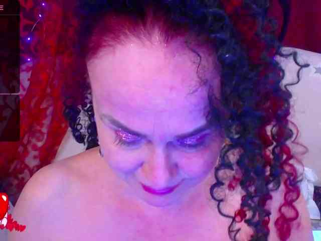hotzlata webcam