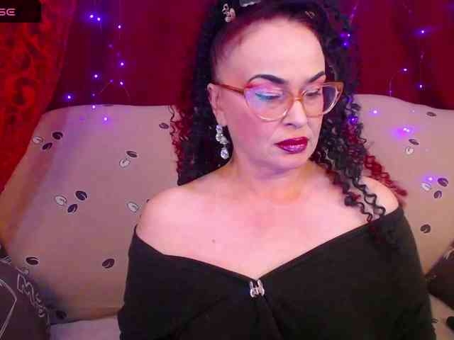 hotzlata webcam