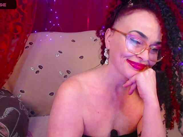 hotzlata webcam