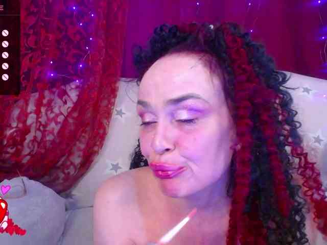 hotzlata webcam