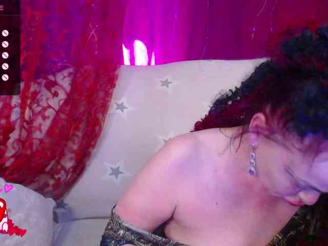 hotzlata webcam