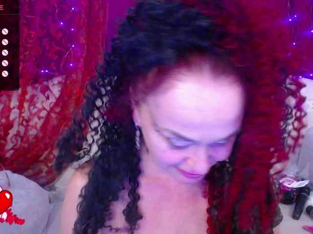 hotzlata webcam