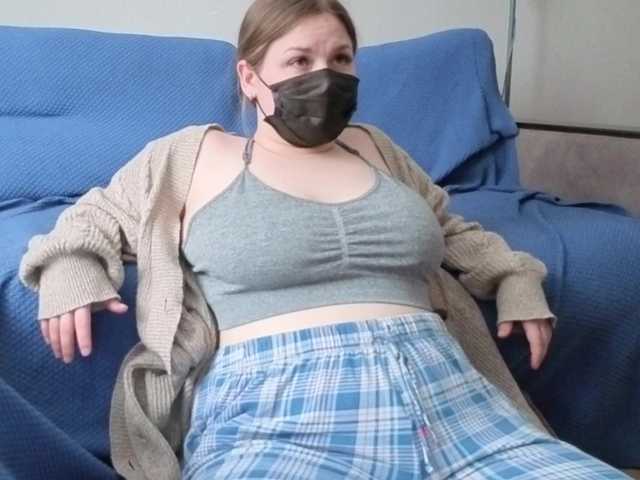 Milaa1998's BongaCams show and profile