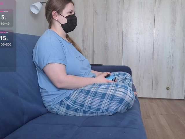 Milaa1998's BongaCams show and profile