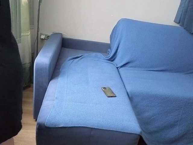 Milaa1998's BongaCams show and profile