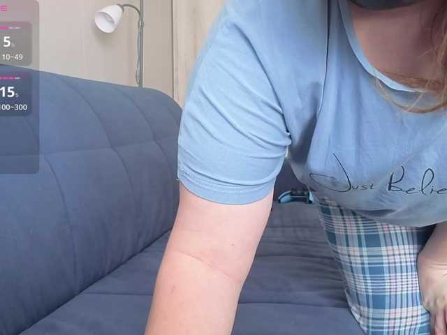 Milaa1998's BongaCams show and profile