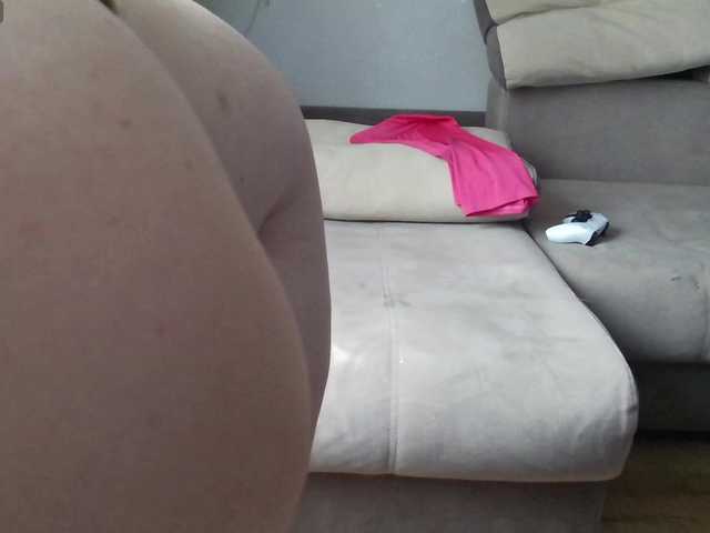 Milaa1998 from BongaCams